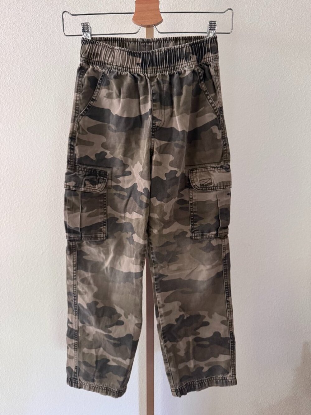 The Children's Place Camo Cargo Pants Olive Green Size 10 Vintage Look